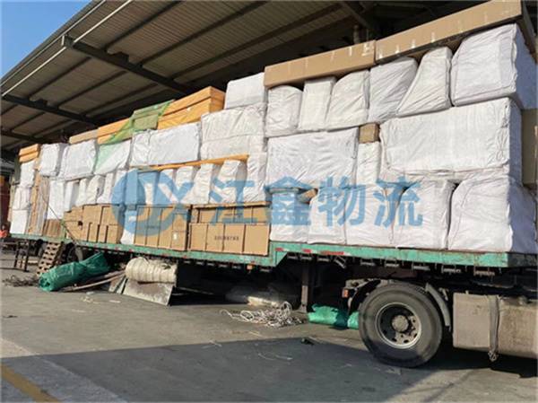 成都到雙鴨山直達(dá)貨運(yùn)部-成都到雙鴨山直達(dá)專線